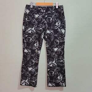 White House Black Market - Black & White Floral Flare Crop Cotton Pants